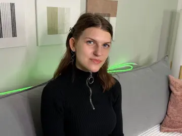 Watch Live Sex Cams with AnnaBrigh - Imlive