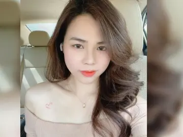 Private Sex Chat with Lily68 - Imlive