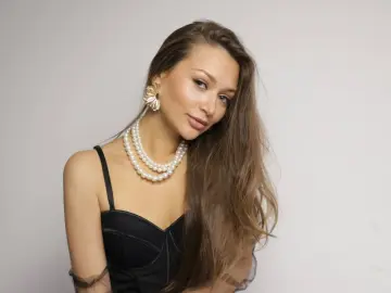 Private Sex Chat with HannyMysty - Imlive