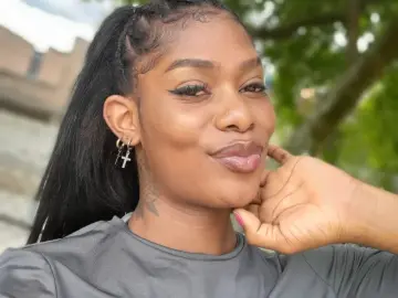 Private Sex Chat with Warrior_Queen - Imlive