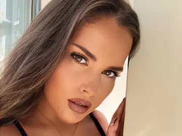 Live Sex Cam with XAngelicaWilhiteX - Imlive