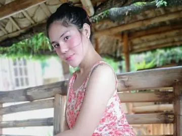 Free Live Porn with SweetDollyPartNice - Imlive