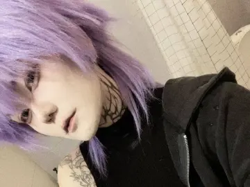 Watch Live Sex Cams with GothXXXRaven - Imlive