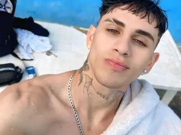 Live Sex Cam with DanntheStiff741 - Imlive