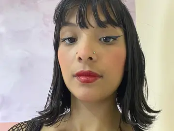 Free Porn Cam with CHELIMAMLDONADO - Imlive