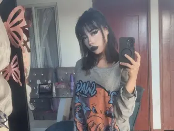 Adult Video Chat with moon_storm - Imlive