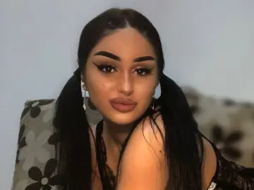 Live Sex with SeleneVeux - Imlive