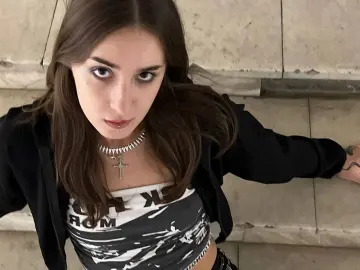 Adult Video Chat with xAnikaAAx - Imlive