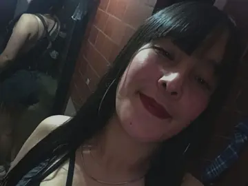 Nude Webcam with AlairaAura - Imlive