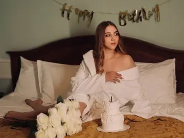 Best live sex cam show with LusiAimee - Imlive