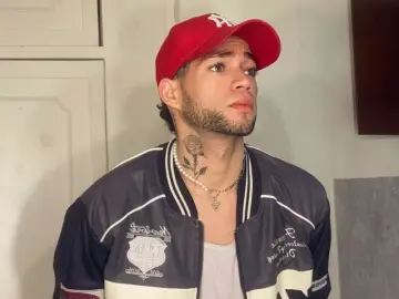 Adult Webcams with DenielTaylor - Livejasmin