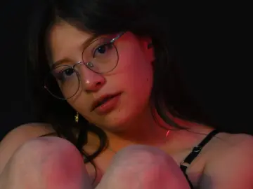 Free Porn Cam with VictoriaLaurenn - Livejasmin