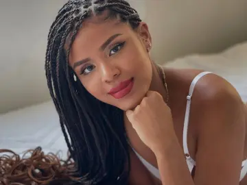 Free Porn Cam with LoreyHamilton - Livejasmin