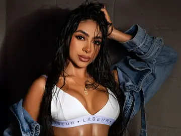 Best live sex cam show with CristalMatthews - Livejasmin