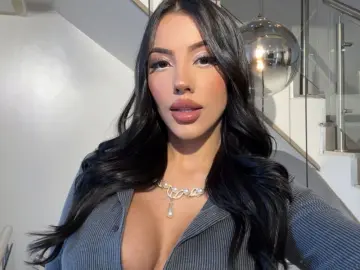 Nude Webcam with Aleja - Livejasmin