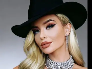 Adult Webcams with KatyaLatika - Livejasmin