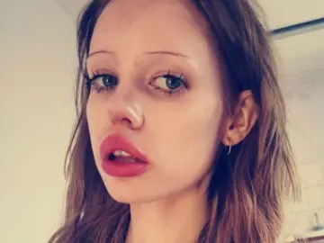 Private Sex Chat with DorindaHeyden - Livejasmin
