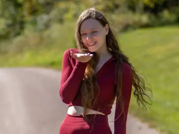 Private Sex Chat with AnnaRosella - Livejasmin