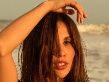 Watch Live Sex Cams with MiaPastory - Livejasmin