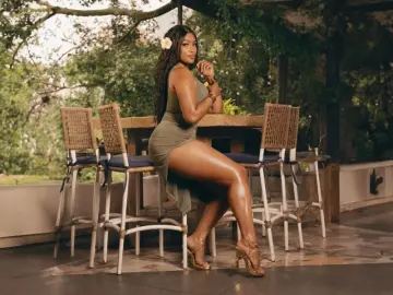 Private Sex Chat with NatalieLagos - Livejasmin