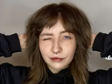 Nude Webcam with BettieGiernoth - Livejasmin