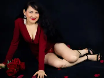 Live Porn with MariahHunter - Livejasmin