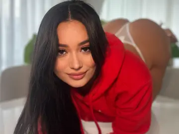 Nude Webcam with SofyHil - Livejasmin