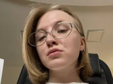 Best live sex cam show with HienRosse - Livejasmin