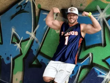 Best Webcam with AngeloEric - Livejasmin