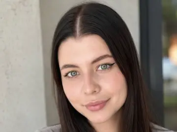 Sex Cam with AleshiaLeviston - Livejasmin