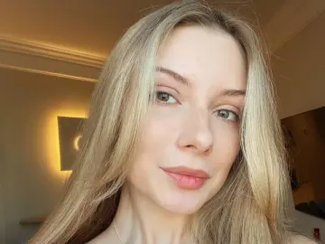 Adult Video Chat with LucieStupak - Livejasmin