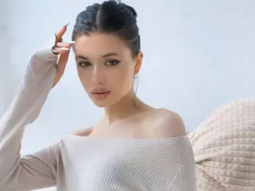 Free Live Porn with EdytGoreham - Livejasmin