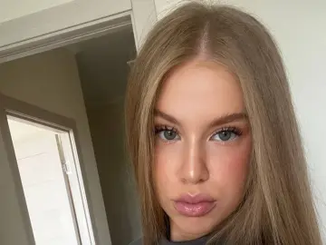 Live Porn with GinetteHartzheim - Livejasmin