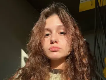 Private Sex Chat with KarlenePaiva - Livejasmin