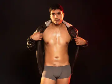 Adult Video Chat with NicoHeat - Livejasmin