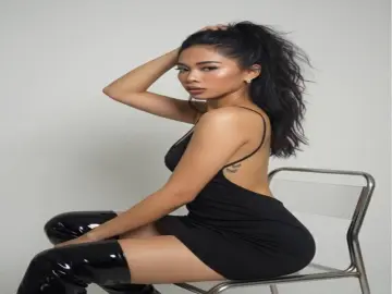 Free Porn Cam with SeleneOganda - Livejasmin