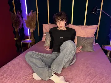 Sex Chat with KeithErickson - Livejasmin