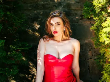 Sex Chat with RheaAndersonn - Livejasmin