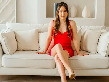 Sex Chat with SindieStormy - Livejasmin