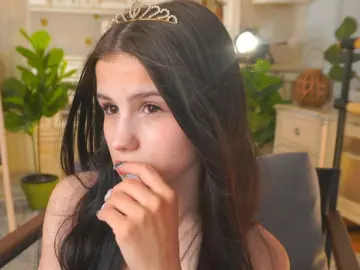 Adult Webcam with AnnetPintonin - Livejasmin