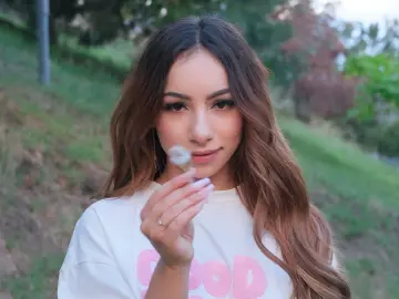 Sex Cam with AlizeeBlair - Livejasmin