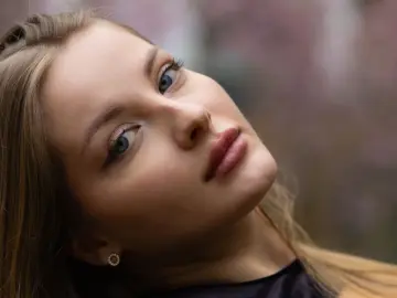 Free Porn Cam with AdelinaKael - Livejasmin