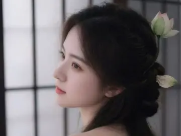 Sex Chat with YiQiao - Livejasmin