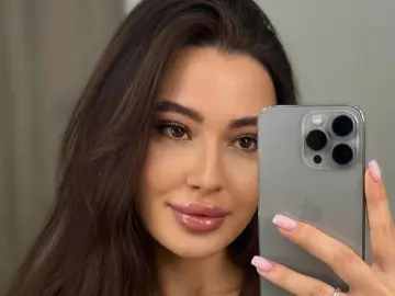 Live Sex with BlossomCerva - Livejasmin