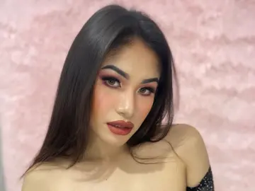 Live Porn with JuviaStrauss - Livejasmin