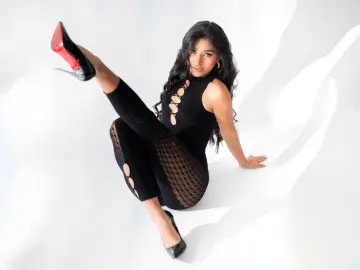 Free Live Porn with ElieMorgan - Livejasmin