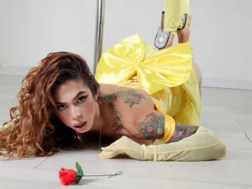 Live Sex with KatCadavid - Livejasmin