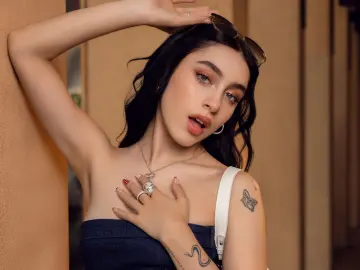 Adult Video Chat with AliceBelov - Livejasmin