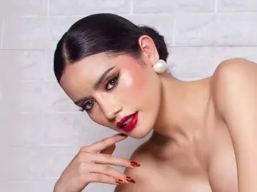 Live Porn with SeraphinaHeather - Livejasmin