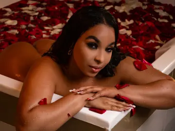 Live Sex Cam with EileenBenzon - Livejasmin